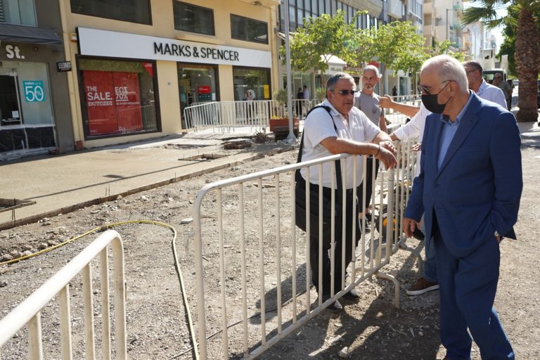 Αυτοψία Λαμπρινού στο έργο ανάπλασης του κέντρου του Ηρακλείου