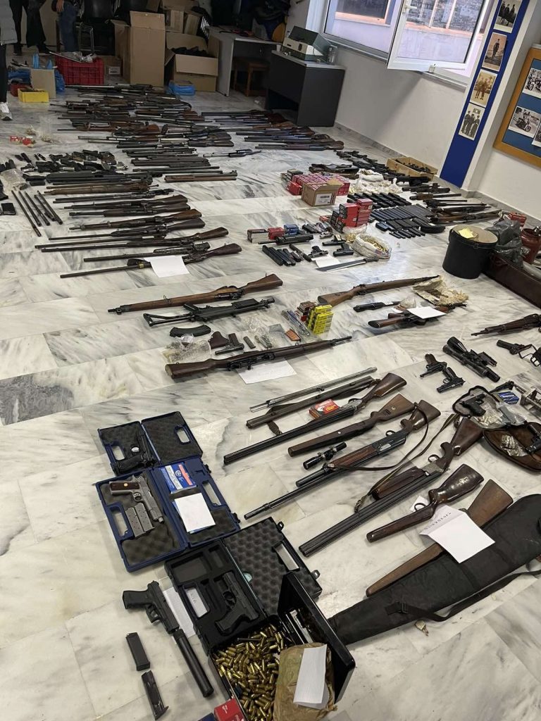 Κρήτη: Τρία παράνομα εργαστήρια όπλων εξάρθρωσε η ΕΛ.ΑΣ (εικόνες)