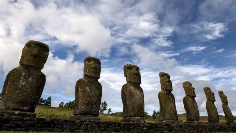 Νησί του Πάσχα: Οι κάτοικοι ψήφισαν σε ποσοστό 67% κατά του ανοίγματος του τουρισμού
