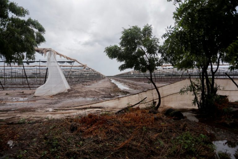 Καιρός – Γερμανός μετεωρολόγος προειδοποιεί για τυφώνες σε Ελλάδα, Τουρκία και Ιταλία