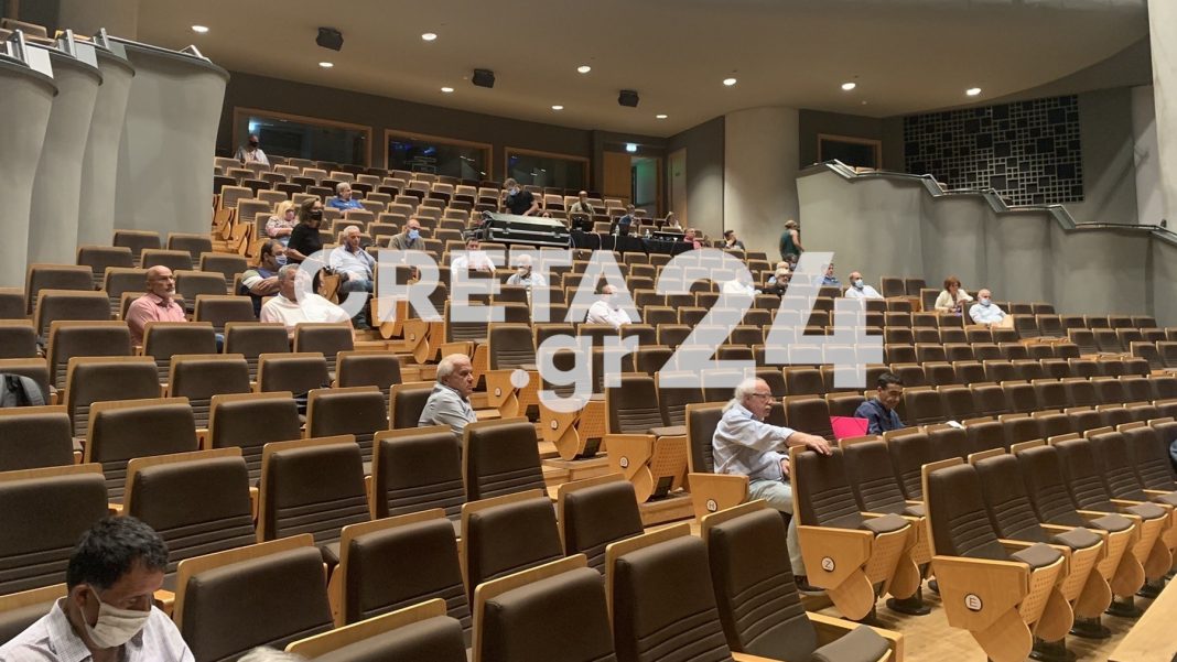 Ηράκλειο: Αναζητούνται λύσεις για 600 μαθητές μετά τον καταστροφικό σεισμό