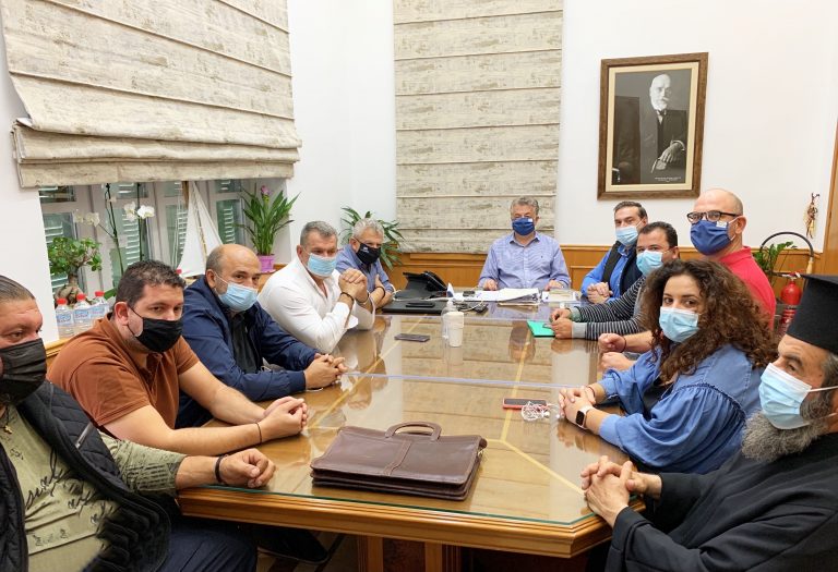 Συνάντηση Περιφερειάρχη Κρήτης με τον Δήμαρχο Φαιστού και εκπροσώπους της περιοχής του Ζαρού