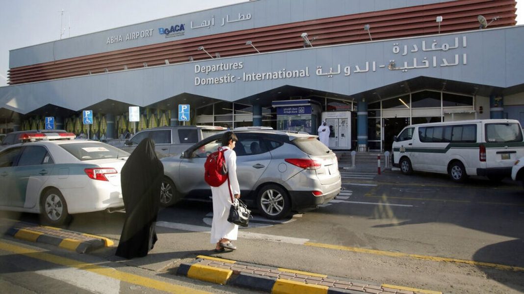 Επιθέσεις με drone σε αεροδρόμιο της Σαουδικής Αραβίας – Μετέφεραν εκρηκτικά