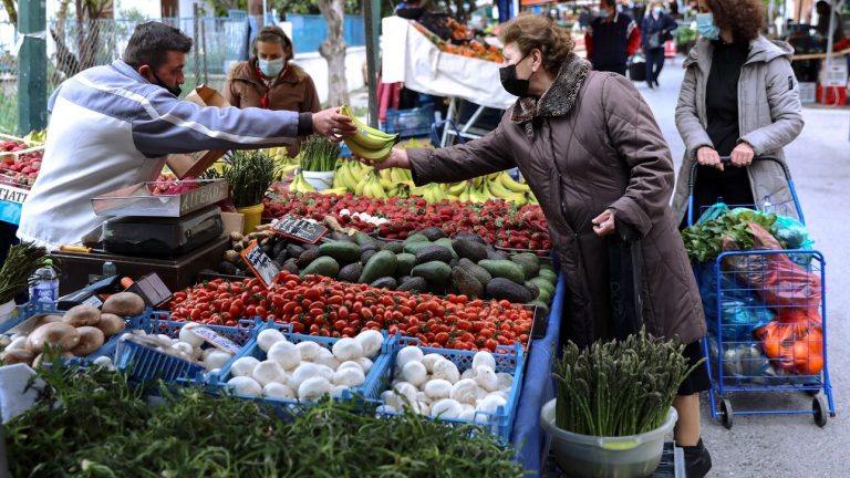 Ανατιμήσεις: Πού καταγράφονται οι μεγαλύτερες αυξήσεις – Πώς αντιδρούν οι καταναλωτές