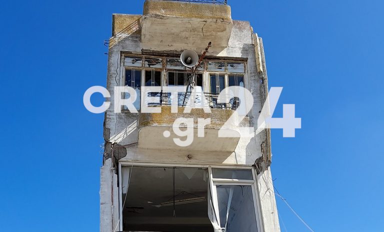 Ηράκλειο: Ξεκίνησαν οι κατεδαφίσεις ακατάλληλων κτιρίων στις σεισμόπληκτες περιοχές