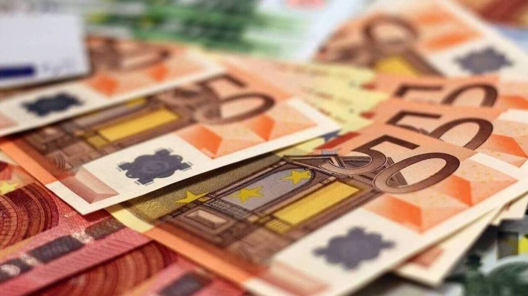 Δώρο Πάσχα 2022: Πότε καταβάλλεται φέτος – Ποιοι το δικαιούνται και πώς υπολογίζεται