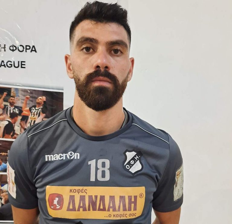 Ο πρώην τερματοφύλακας που κέρδισε επαγγελματικό συμβόλαιο στην ομάδα βόλει του ΟΦΗ