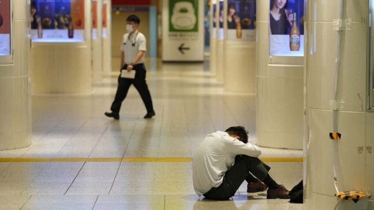 Ισχυρός σεισμός 6,1 Ρίχτερ στο Τόκιο: Δεκάδες τραυματίες και προβλήματα