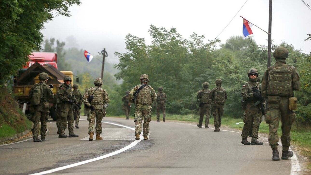 Сербия границы открыты. Армия Косово 2022. Косово сербы эскалация.