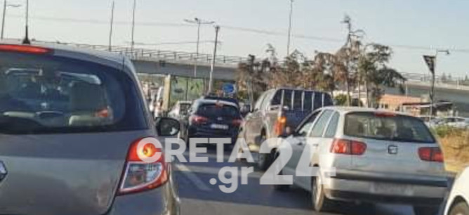 Ηράκλειο: Σημειωτόν η κίνηση σε Γιόφυρο και Μαλάδες (εικόνες)