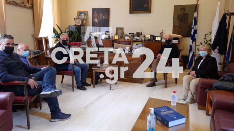 Ηράκλειο: «Επί τάπητος» η μετεγκατάσταση των «άστεγων» μαθητών – Συνεδριάζουν Δήμος και Επιμελητήριο (εικόνες)