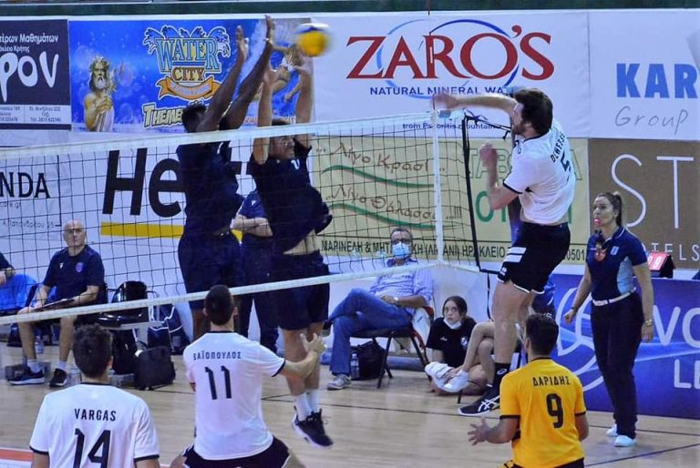 Πρεμιέρα στην Volley League: Πήρε το ντέρμπι με ΠΑΟΚ ο Φοίνικας, σήμερα το ΟΦΗ-Ολυμπιακός