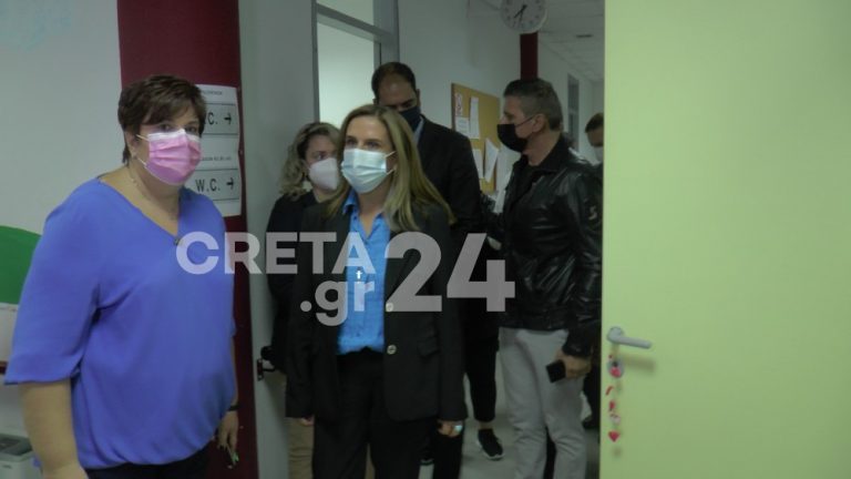 Στην Κρήτη η υφυπουργός Υγείας Ζωή Ράπτη (εικόνες)