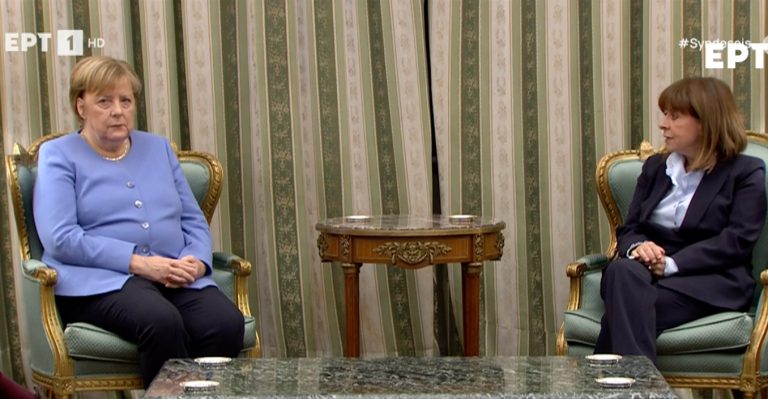Σακελλαροπούλου: Πολλές φορές αισθανθήκαμε δικαιολογημένα μόνοι -Μέρκελ: O διάλογος ήταν πάντα το κλειδί