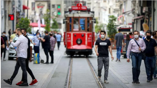 Η πανδημία «σαρώνει» την Τουρκία: 27.000 νέα κρούσματα και 210 θάνατοι σε ένα 24ωρο