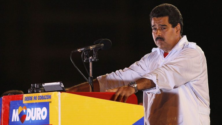 Έξαλλος ο Μαδούρο μετά την έκδοση φίλου του επιχειρηματία στις ΗΠΑ -Ποιες οι κατηγορίες