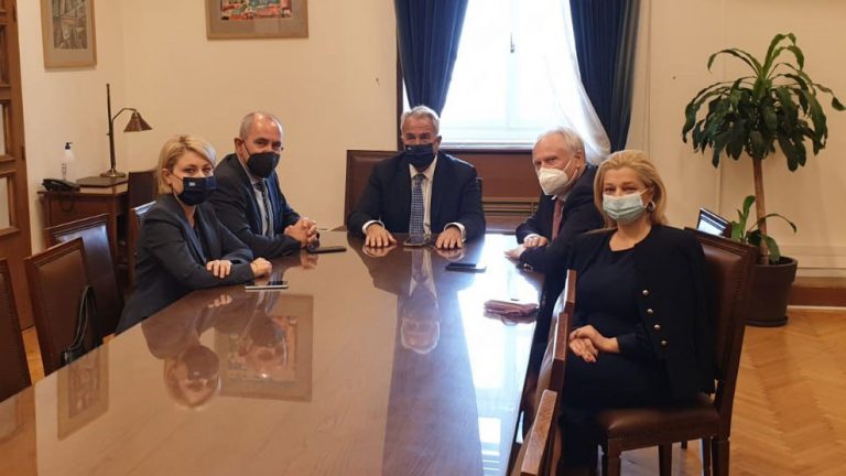 Συνάντηση του Προεδρείου της Επιτροπής Μορφωτικών Υποθέσεων με τον Υπουργό Εσωτερικών