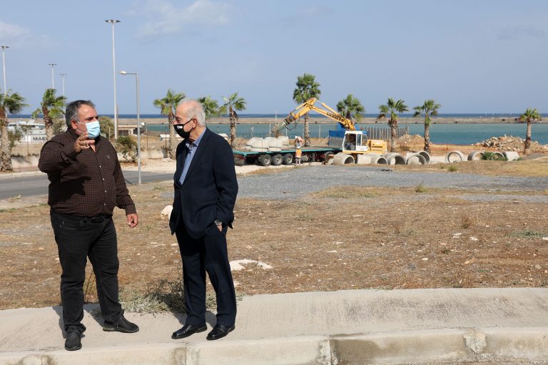 Ο Δήμαρχος Ηρακλείου στα έργα στα Θαλασσινά και στην Οδό Κομνηνών