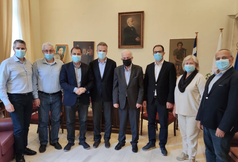 Συνάντηση Λαμπρινού με αντιπροσωπεία της ΚΤΥΠ για το Σχολείο Ευρωπαϊκής Παιδείας και της ΕΝΕΕΓΥΛ