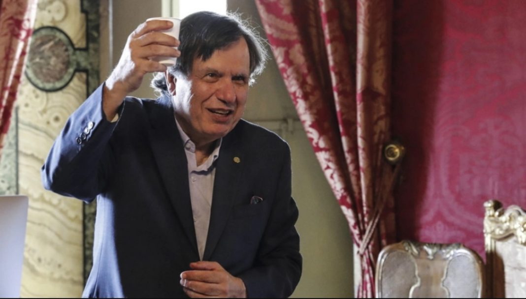 Λάτρης των ελληνικών χορών ο νικητής του Νόμπελ Φυσικής: «Μου αρέσει το ότι είναι ζωντανοί»