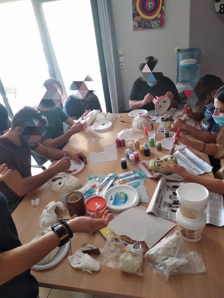 Καλλιτεχνική έκθεση από το ΚΕΘΕΑ ΑΡΙΑΔΝΗ με αφορμή την Παγκόσμια Ημέρα Ψυχικής Υγείας