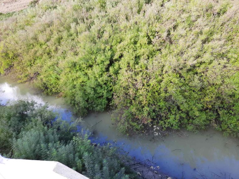 Κρήτη: Ξαφνικά άδειασε κανάλι στην πανέμορφη λίμνη – Που οφείλεται το περίεργο φαινόμενο