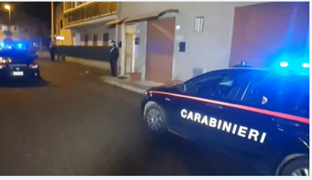 Πατέρας με κορωνοϊό το έσκασε από νοσοκομείο και σκότωσε το παιδί του