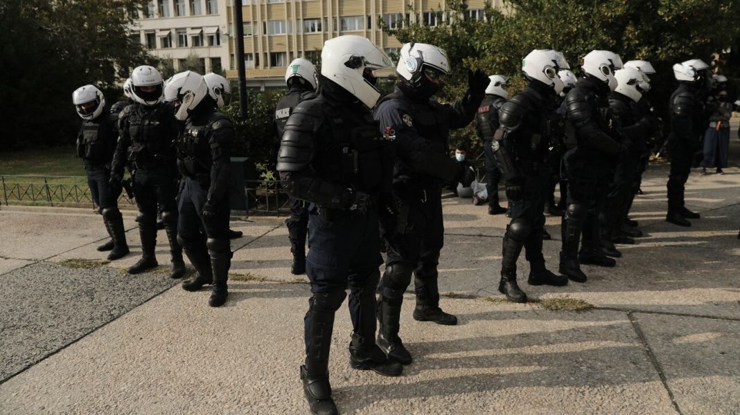 Σε ισχύ τα μέτρα για το Πολυτεχνείο: Σε κλοιό τα Πανεπιστημιακά κτήρια-Επί ποδός 6.000 αστυνομικοί