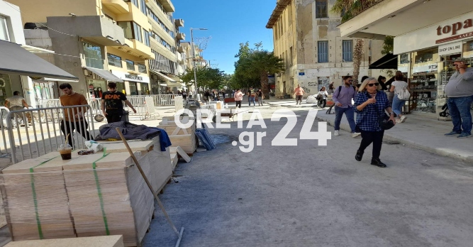 Ηράκλειο: Σε εξέλιξη βρίσκονται τα έργα στην οδό 1821 (εικόνες)