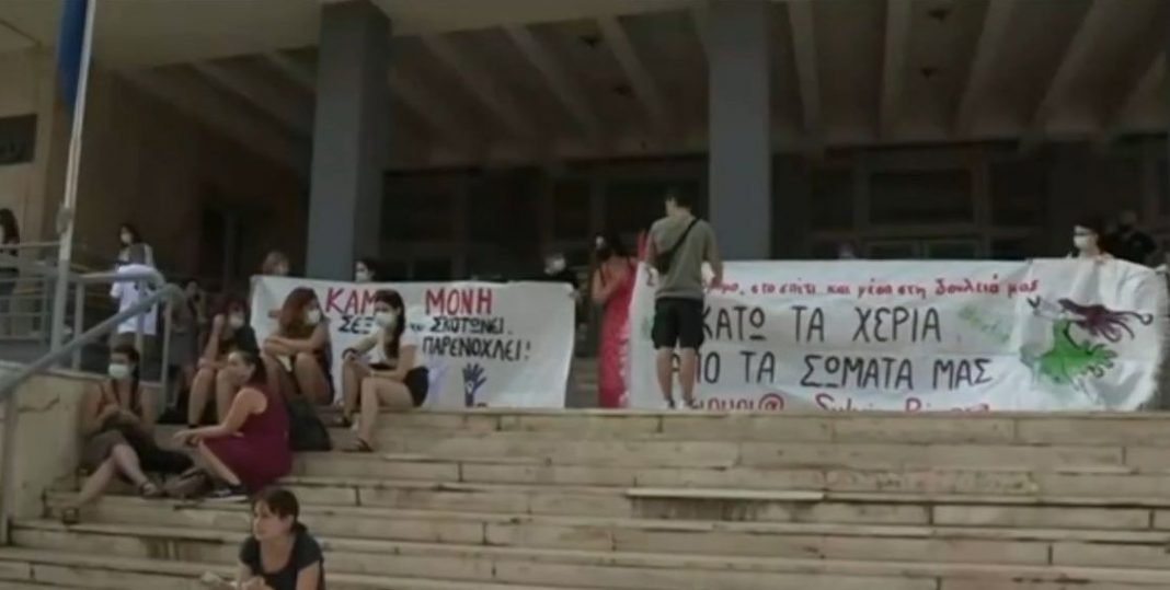 Καταδικάστηκε ο καθηγητής Μαιευτικής για ασελγείς πράξεις σε φοιτήτριες