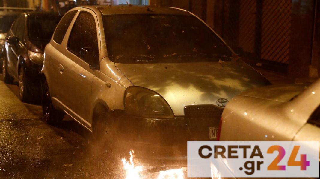 Δικογραφία σε βάρος 30χρονου που προκαλούσε φθορές σε σταθμευμένα αυτοκίνητα