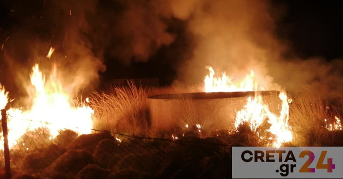Κρήτη: Στο πόδι ένα ολόκληρο χωριό από τη βραδινή πυρκαγιά