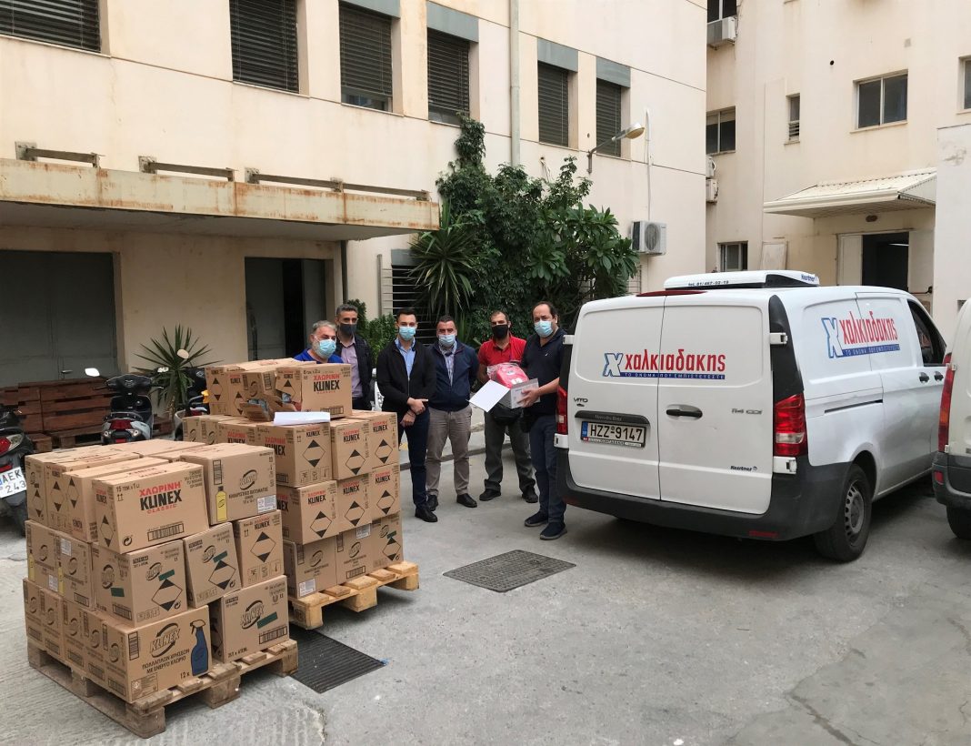 Super Markets Χαλκιαδάκης και Unilever δίπλα στο Νοσοκομείο Αγίου Νικολάου