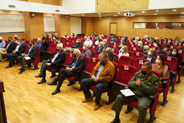 Mε επιτυχία η ημερίδα του δήμου Ηρακλείου για τα 200 χρόνια από την Ελληνική Επανάσταση