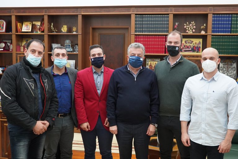 Ηράκλειο: Με το νεοεκλεγμένο διοικητικό συμβούλιο της Ένωσης Αστυνομικών Υπαλλήλων συναντήθηκε ο Περιφερειάρχης