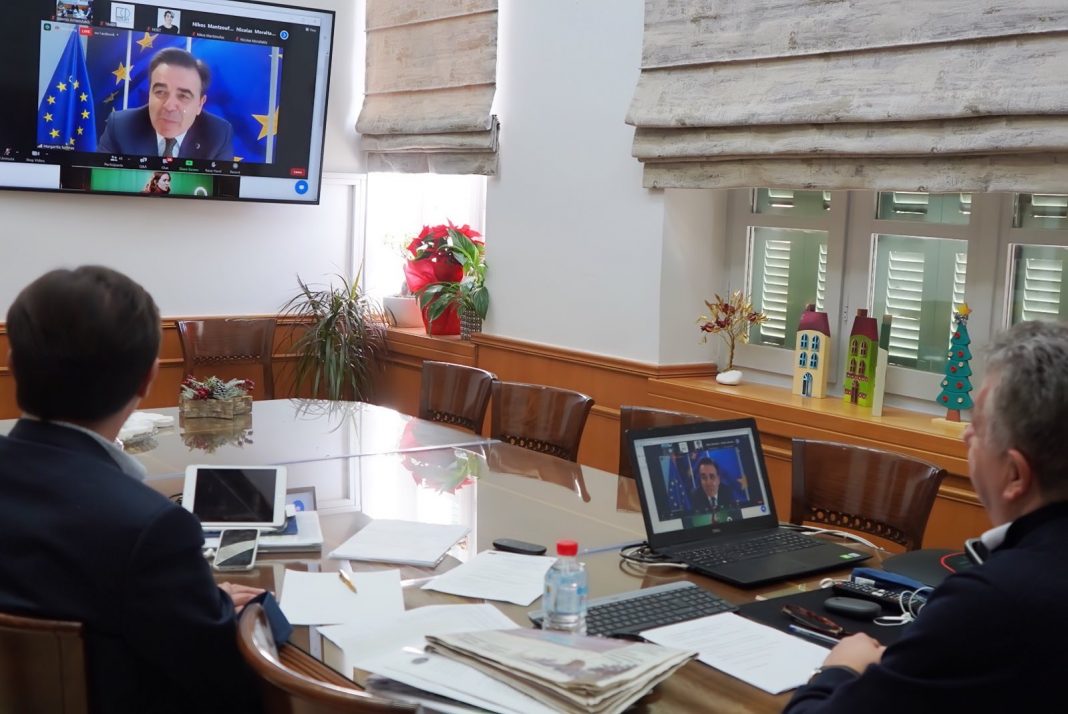Σχοινάς: «H Κρήτη είναι ένας εθνικός πρωταθλητής εξωστρέφειας και ευρωπαϊκού προσανατολισμού σε όλα τα επίπεδα»
