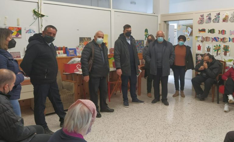 Κρήτη: Δομές πρόνοιας επισκέφθηκε ο Αλέξανδρος Μαρκογιαννάκης