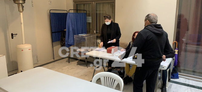 Εκλογές ΚΙΝΑΛ: «Έσπασαν» κάθε ρεκόρ οι συμμετοχές των πολιτών στο Ηράκλειο