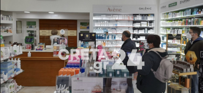 Hράκλειο: Ξεκίνησαν οι έλεγχοι στα φαρμακεία μετά την υπόθεση με τις ψευδείς βεβαιώσεις rapid test