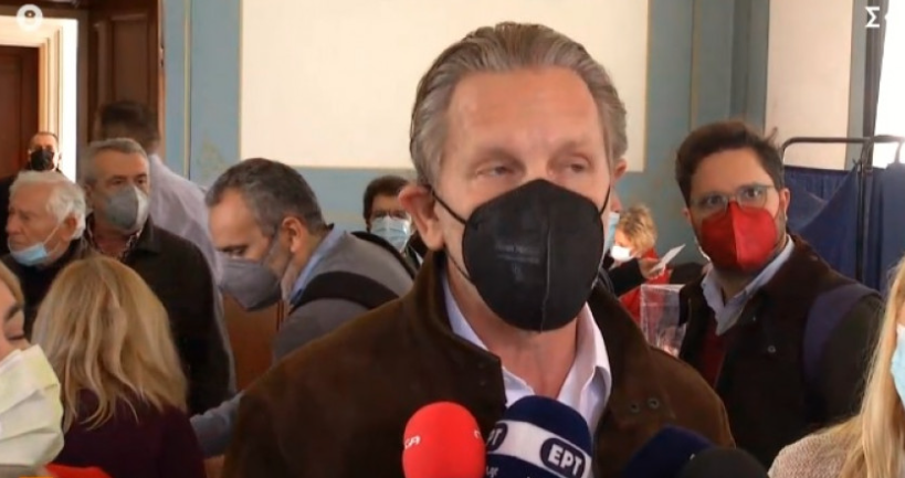 ΚΙΝΑΛ: Ψήφισε ο Παύλος Γερουλάνος – «Η αλλαγή είσαι εσύ»