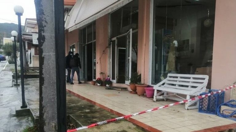 Προφυλακιστέος ο 56χρονος που σκότωσε «τυφλωμένος από τη ζήλια» την πρώην συζυγό του