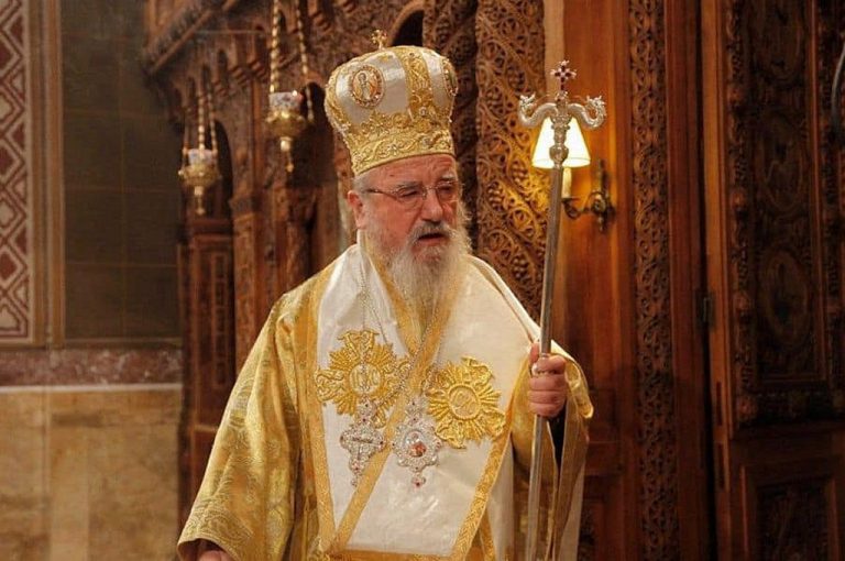 Κορωνοϊός – Εξαιρετικά κρίσιμη η κατάσταση του Μητροπολίτη Αιτωλίας Κοσμά