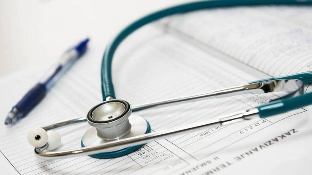 Υπουργείο Υγείας: Από 1η Φεβρουαρίου οι αλλαγές στη συνταγογράφηση για τους ανασφάλιστους