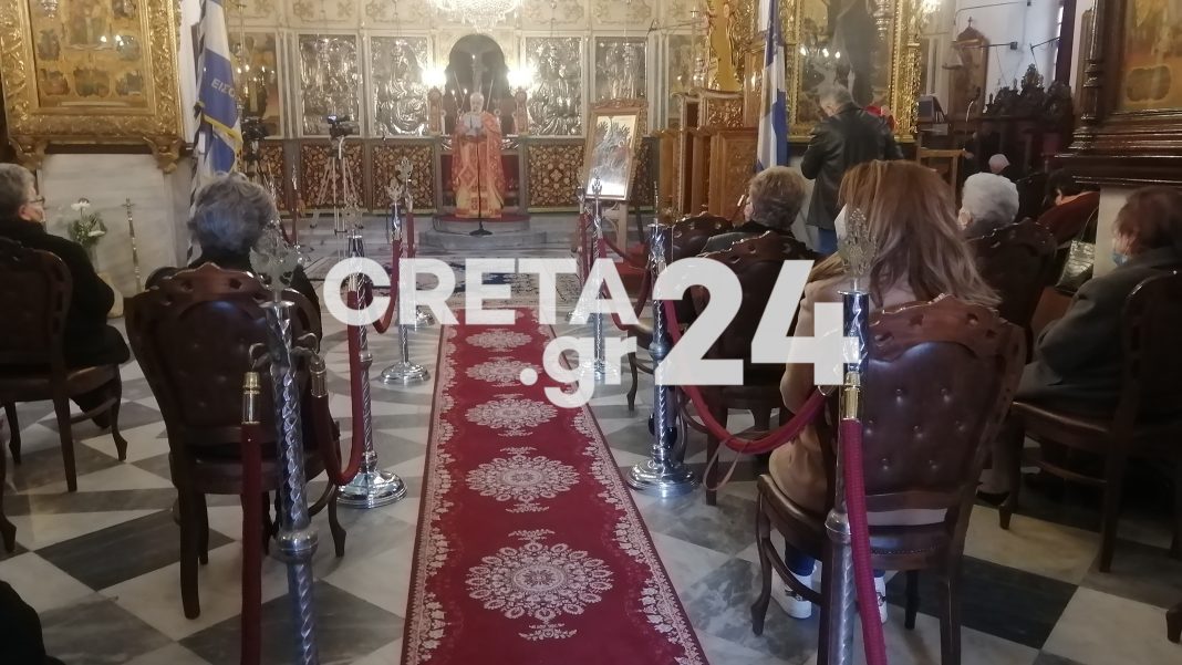 Κρήτη: Ο διαφορετικός εορτασμός των Χριστουγέννων στη Μητρόπολη (εικόνες)