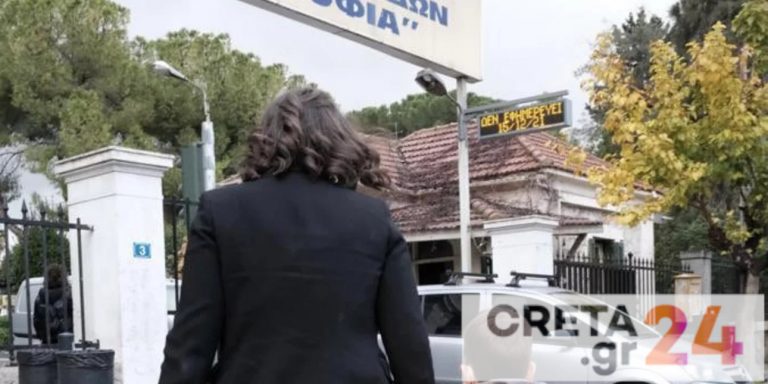 Νίκη Κεραμέως: Έκανε το εμβόλιο για τον κορωνοϊό στον Λουκά, τον 5,5 ετών γιο της
