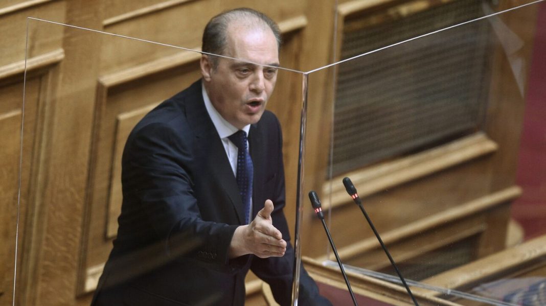 Προϋπολογισμός 2022 – Εκλογές ζήτησε ο Βελόπουλος: Θα αποσύρω τις επιχειρήσεις μου στο εξωτερικό