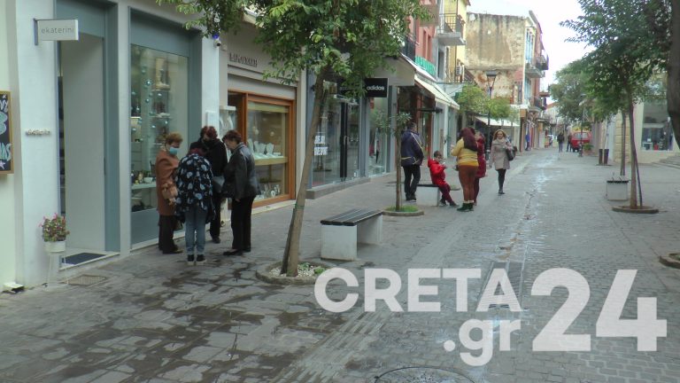 Κρήτη: Υποτονική η κίνηση στα καταστήματα – Έκκληση για στήριξη της τοπικής αγοράς (εικόνες)