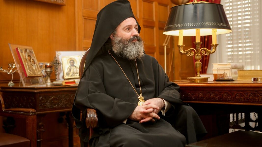 Θετικός στον κορωνοϊό ο Αρχιεπίσκοπος Αυστραλίας – Το μήνυμά του για τον εμβολιασμό