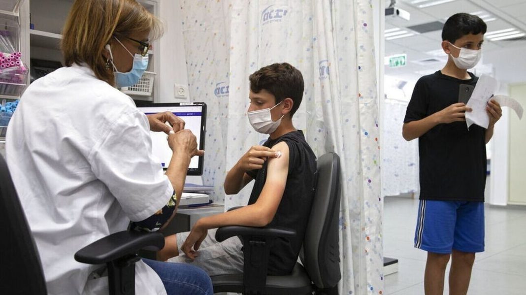Κορωνοϊός – Εμβόλιο: «Πράσινο φως» από τον FDA για τη χορήγηση τρίτης δόσης σε παιδιά 5-11 ετών