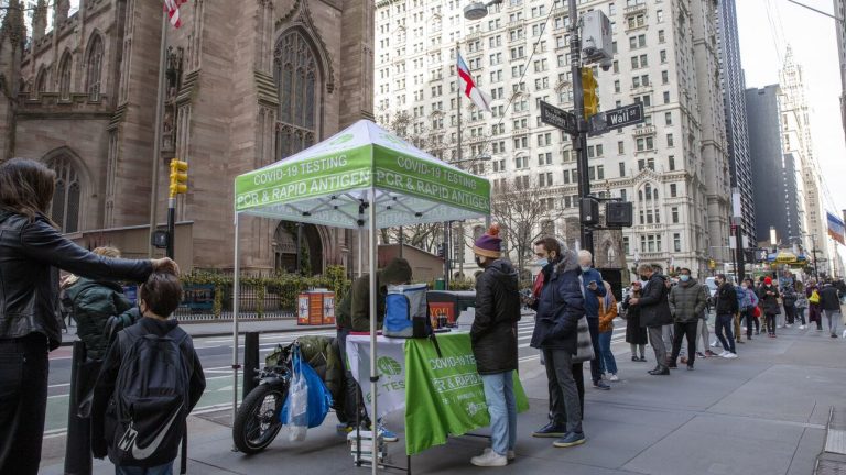 Κορωνοϊός: Σπάει κάθε ρεκόρ η Όμικρον στις ΗΠΑ – Πάνω από 1,13 εκατ. κρούσματα σε μια ημέρα